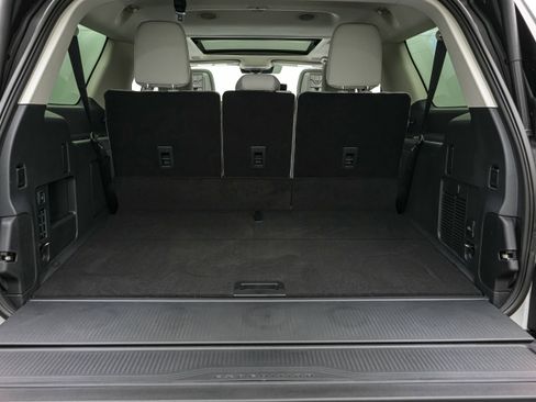 New 2026 Ford Expedition Max Platinum w/ Driver's Package image 29