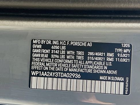 New 2026 Porsche Cayenne image 34