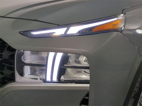 Certified 2023 Hyundai Santa Fe SE image 10