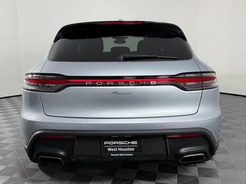New 2025 Porsche Macan image 10