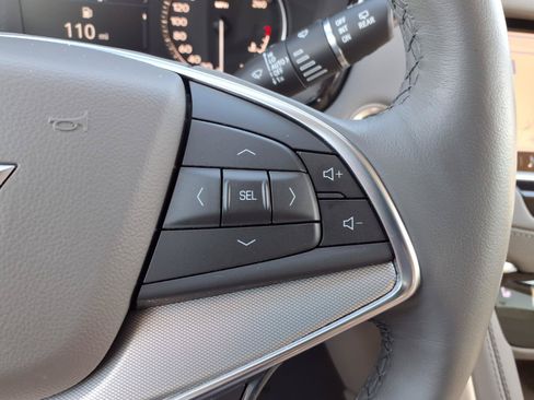 Used 2024 Cadillac XT5 Premium Luxury AWD/4WD image 15