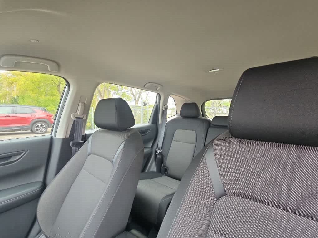 Used 2024 Honda CR-V LX image 8