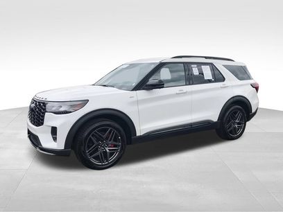 Used 2025 Ford Explorer ST-Line w/ ST-Line Street Pack