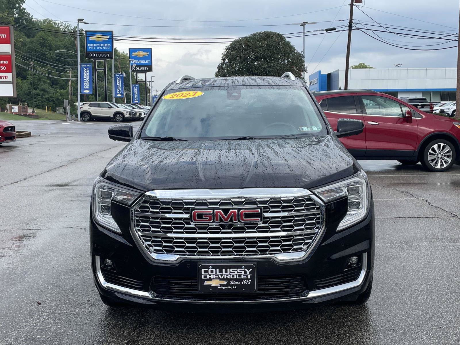 Certified 2023 GMC Terrain Denali w/ Black Diamond Edition AWD/4WD image 8