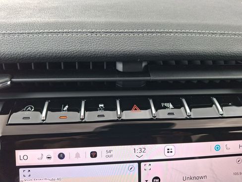 New 2025 Jeep Grand Cherokee Limited w/ Black Appearance Package image 20