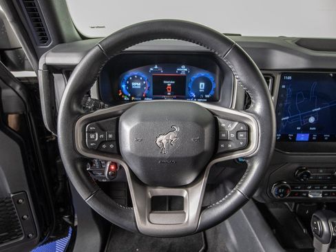 Used 2025 Ford Bronco Big Bend image 19