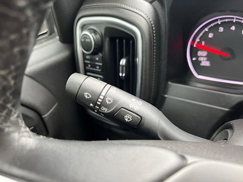 Used 2020 Chevrolet Silverado 1500 LTZ AWD/4WD image 16