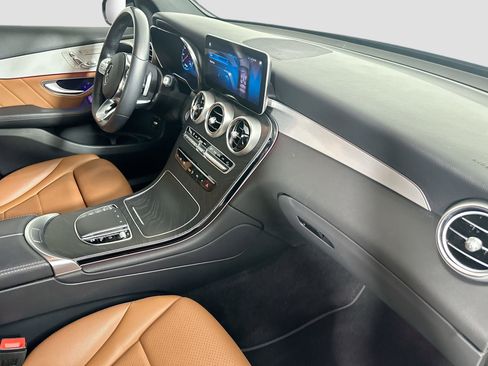 Used 2022 Mercedes-Benz GLC 300 GLC 300 image 25