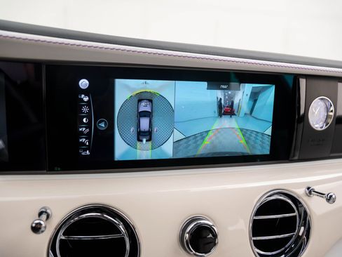Used 2021 Rolls-Royce Ghost image 32