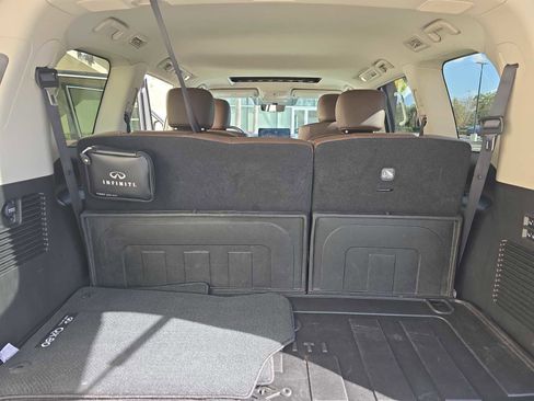 Certified 2024 INFINITI QX80 Premium Select w/ All-Season Package image 29