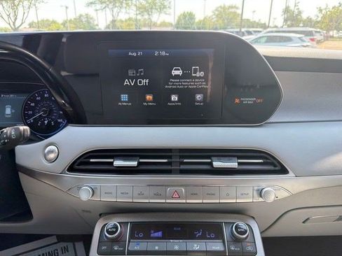 Used 2020 Hyundai Palisade SEL w/ Premium Package AWD/4WD image 23