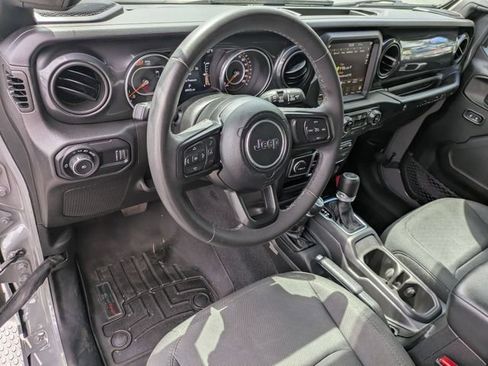 Used 2023 Jeep Wrangler Unlimited Sport AWD/4WD image 13
