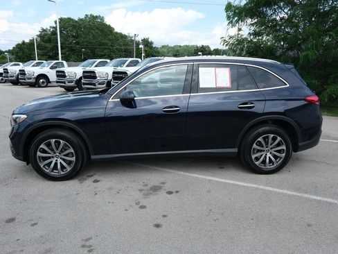 Used 2023 Mercedes-Benz GLC 300 image 10