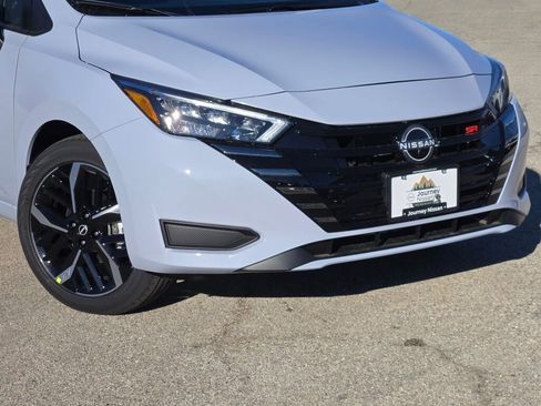 Used 2025 Nissan Versa SR w/ Trunk Package image 3