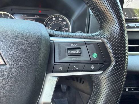 Used 2024 Mitsubishi Outlander SE Black Edition AWD/4WD image 25