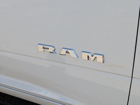 Certified 2024 RAM 2500 Big Horn AWD/4WD image 11