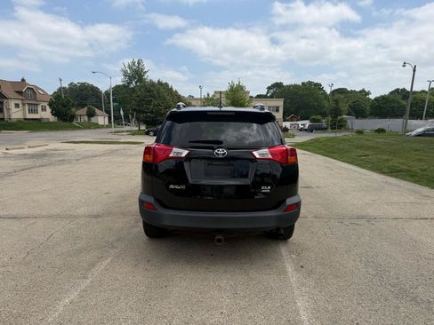 Used 2015 Toyota RAV4 XLE AWD/4WD image 6