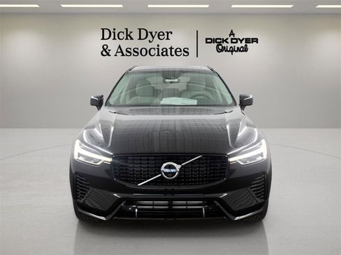 New 2025 Volvo XC60 T8 Plus w/ Protection Package Premier image 5