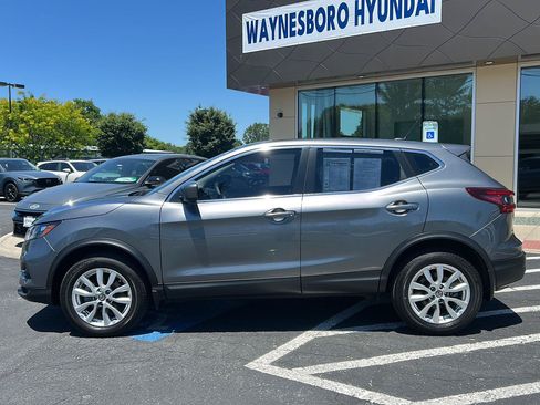 Used 2022 Nissan Rogue Sport S AWD/4WD image 4