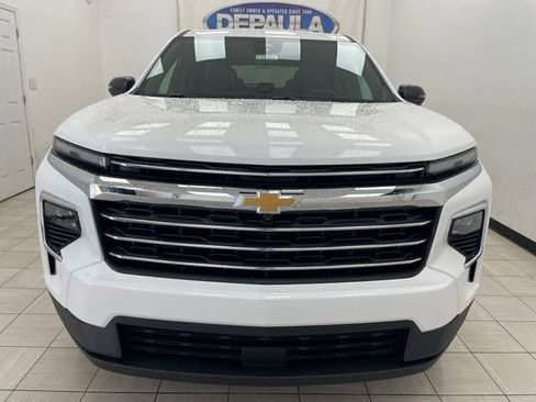 New 2026 Chevrolet Traverse LT w/ Driver Confidence Package AWD/4WD image 17