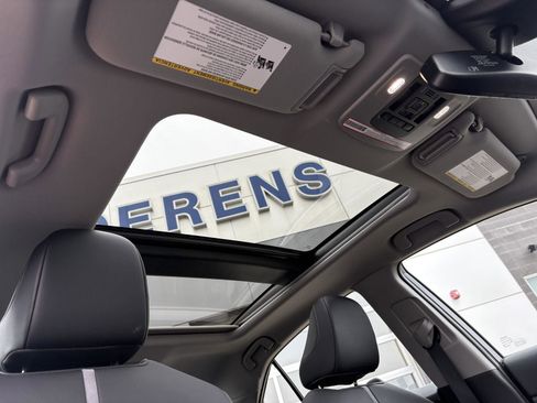 Used 2020 Toyota Camry XSE image 23