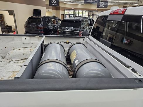 Used 2016 RAM 2500 SLT AWD/4WD image 12