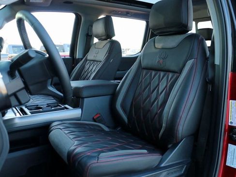 New 2026 Ford F250 Lariat w/ Black Appearance Package image 26