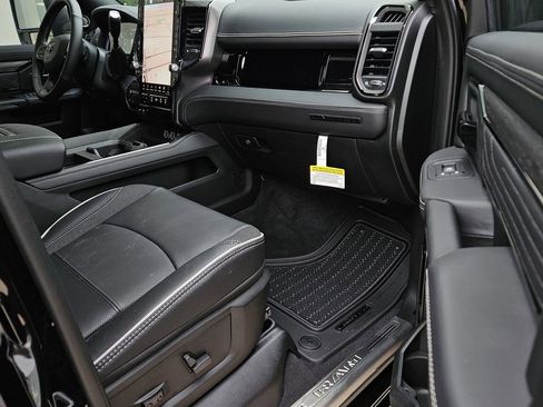 New 2026 RAM 2500 Limited image 9