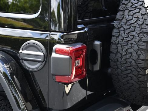 Used 2023 Jeep Wrangler Unlimited Rubicon 392 AWD/4WD image 7