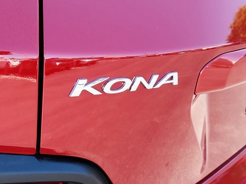Used 2020 Hyundai Kona SEL AWD/4WD image 30