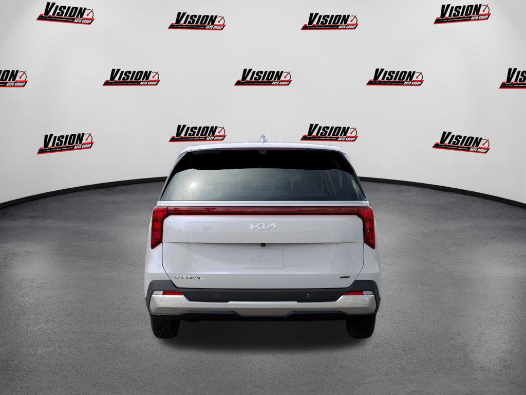 New 2027 Kia Carnival LXS FWD image 5