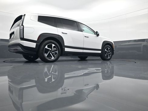 New 2026 Hyundai Ioniq 9 S image 25