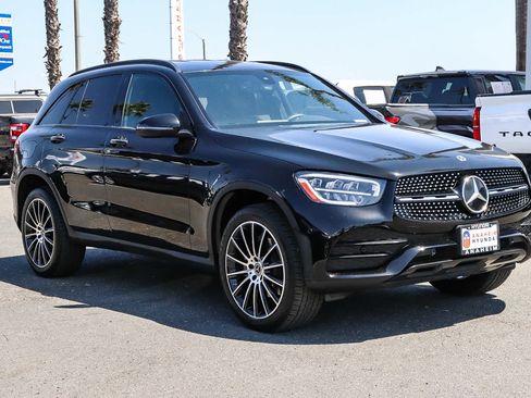Used 2021 Mercedes-Benz GLC 300 image 3