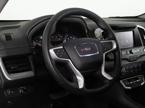 Certified 2023 GMC Terrain SLE image 32