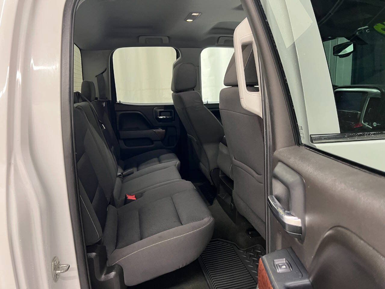 Used 2016 GMC Sierra 3500 SLE w/ SLE Preferred Package AWD/4WD image 10