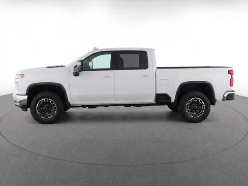 Used 2020 Chevrolet Silverado 2500 LTZ w/ LTZ Plus Package RWD image 8
