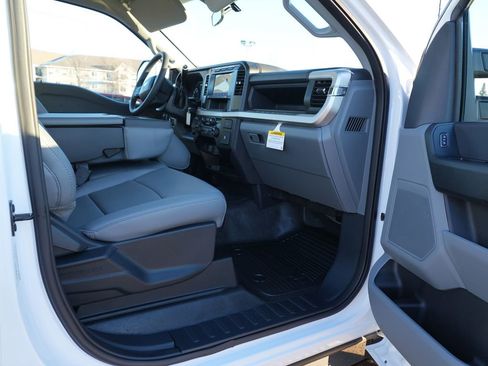 Used 2024 Ford F350 XL w/ Snow Plow Prep Package image 22