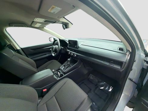 Certified 2025 Honda CR-V LX image 32