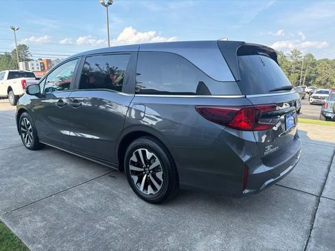 Used 2025 Honda Odyssey EX-L image 5