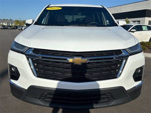 Used 2023 Chevrolet Traverse LS w/ Safety Package image 2
