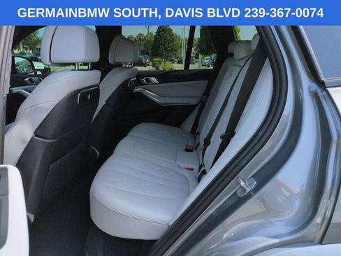 Used 2024 BMW X5 sDrive40i w/ M Sport Package RWD image 16