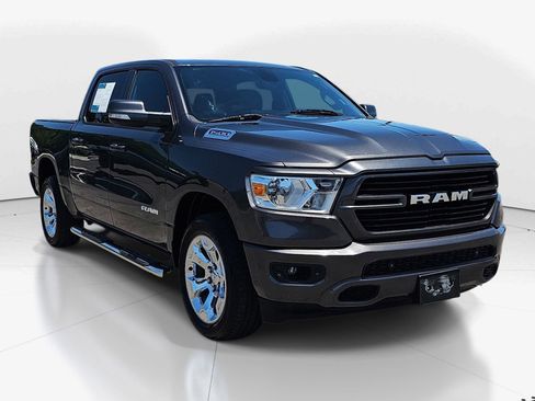 Used 2020 RAM 1500 Big Horn AWD/4WD image 2