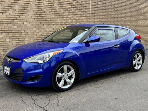 Used 2012 Hyundai Veloster image 32
