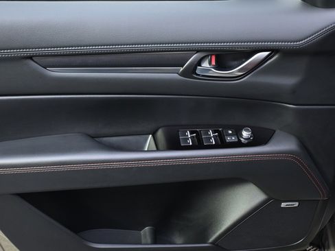 Certified 2025 MAZDA CX-5 Carbon Edition image 23