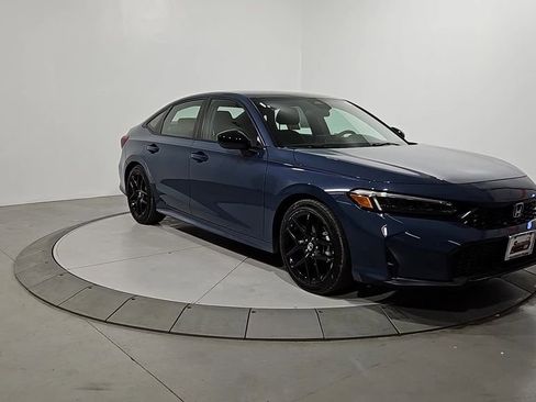 Used 2025 Honda Civic Sport image 7