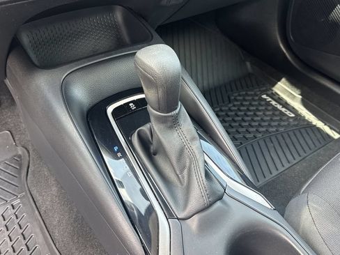 Used 2024 Toyota Corolla LE FWD image 30