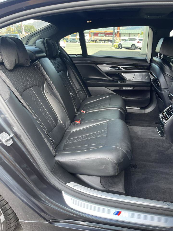 Used 2016 BMW 750i xDrive AWD/4WD image 15