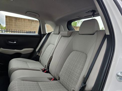 Used 2025 Honda HR-V LX image 16