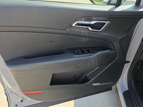 New 2027 Kia Sportage S AWD/4WD image 17