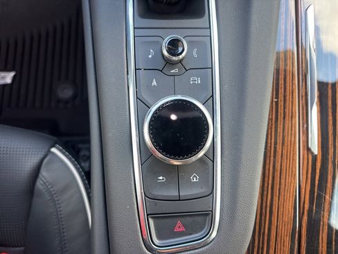 Certified 2024 Cadillac Escalade ESV Premium Luxury w/ Performance Package image 31